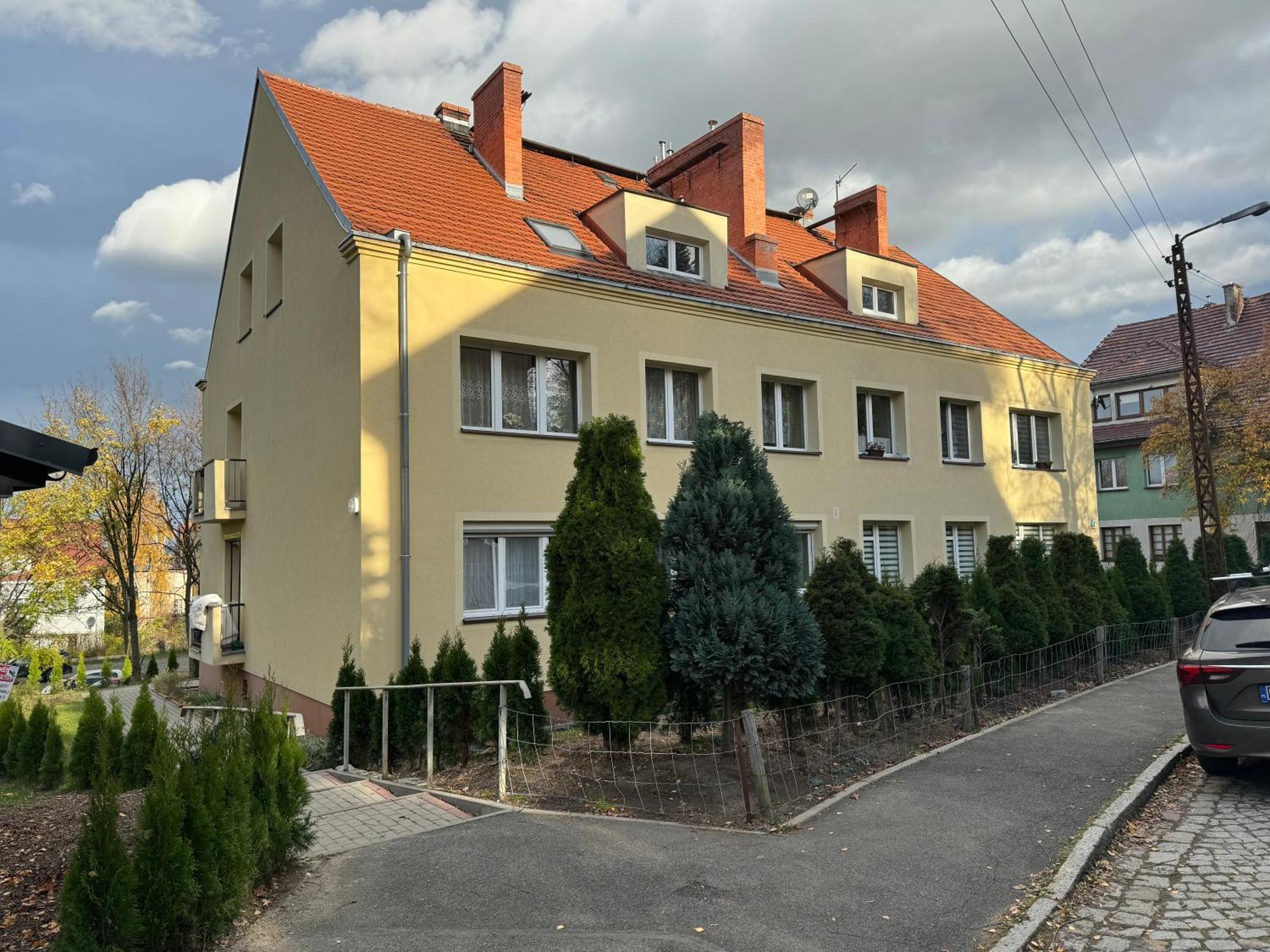 Apartament Dana Browna Jelenia Gora Bagian luar foto